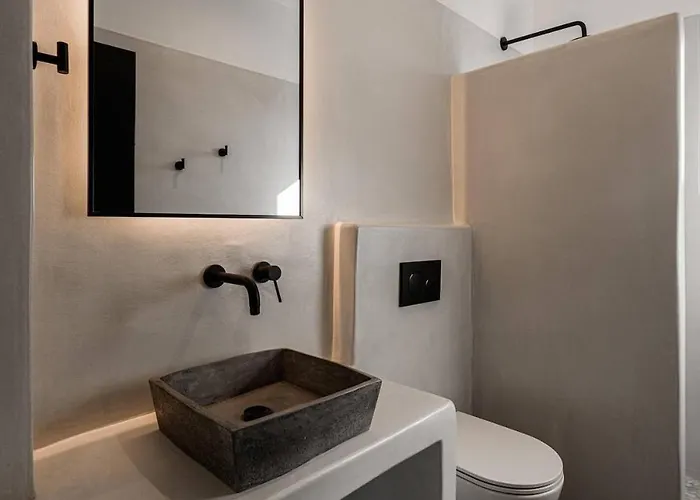 Elysée, 4 Bedroom Mikri Vigla