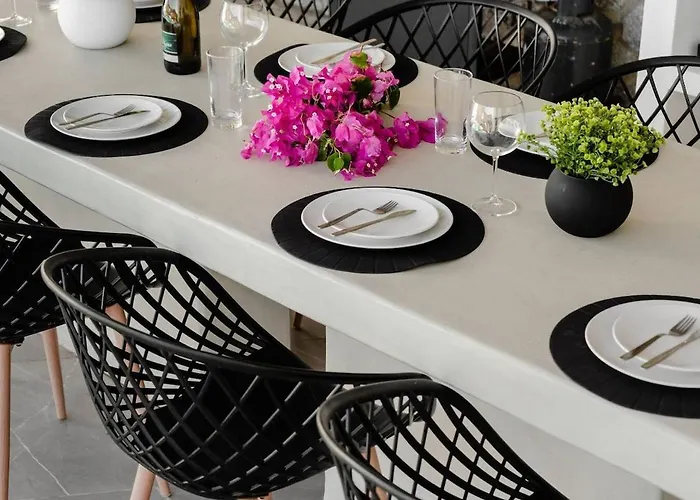 Elysée, 4 Bedroom Villa Mikri Vigla